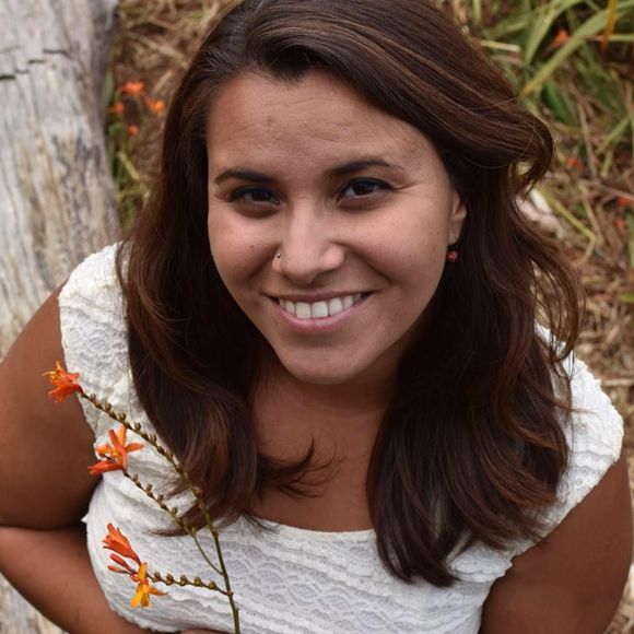 Meet your Posher, Vivian - Picture 1 of 1